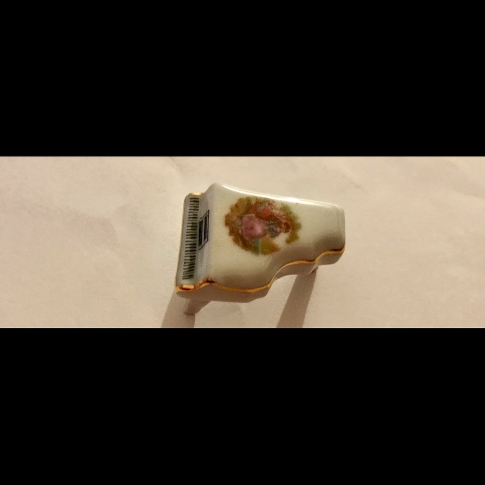 Limoges Miniature Piano made in France 24k Gold Hand Painted